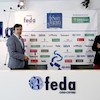 El presidente de FEDA, acompa�ado por el secretario, dio a conocer el fallo del jurado. R. SERRALL�